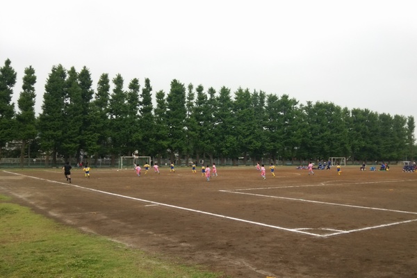 グラウンド