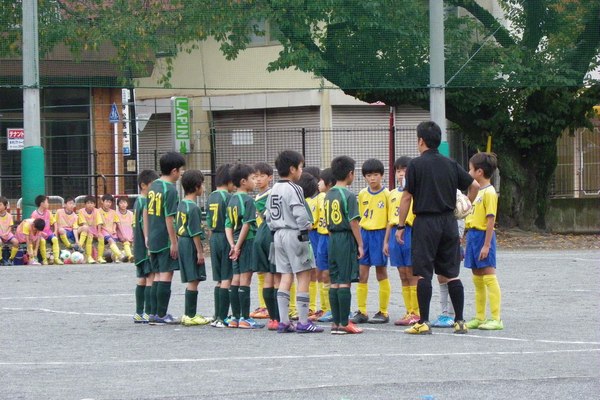 グラウンド