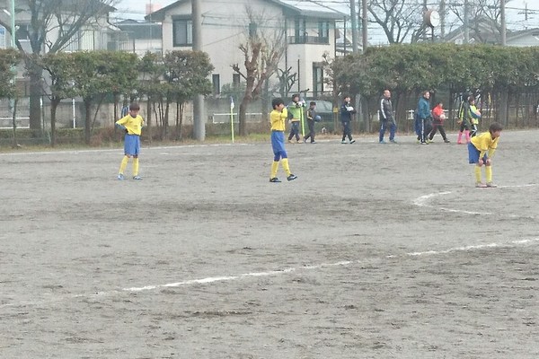 グラウンド